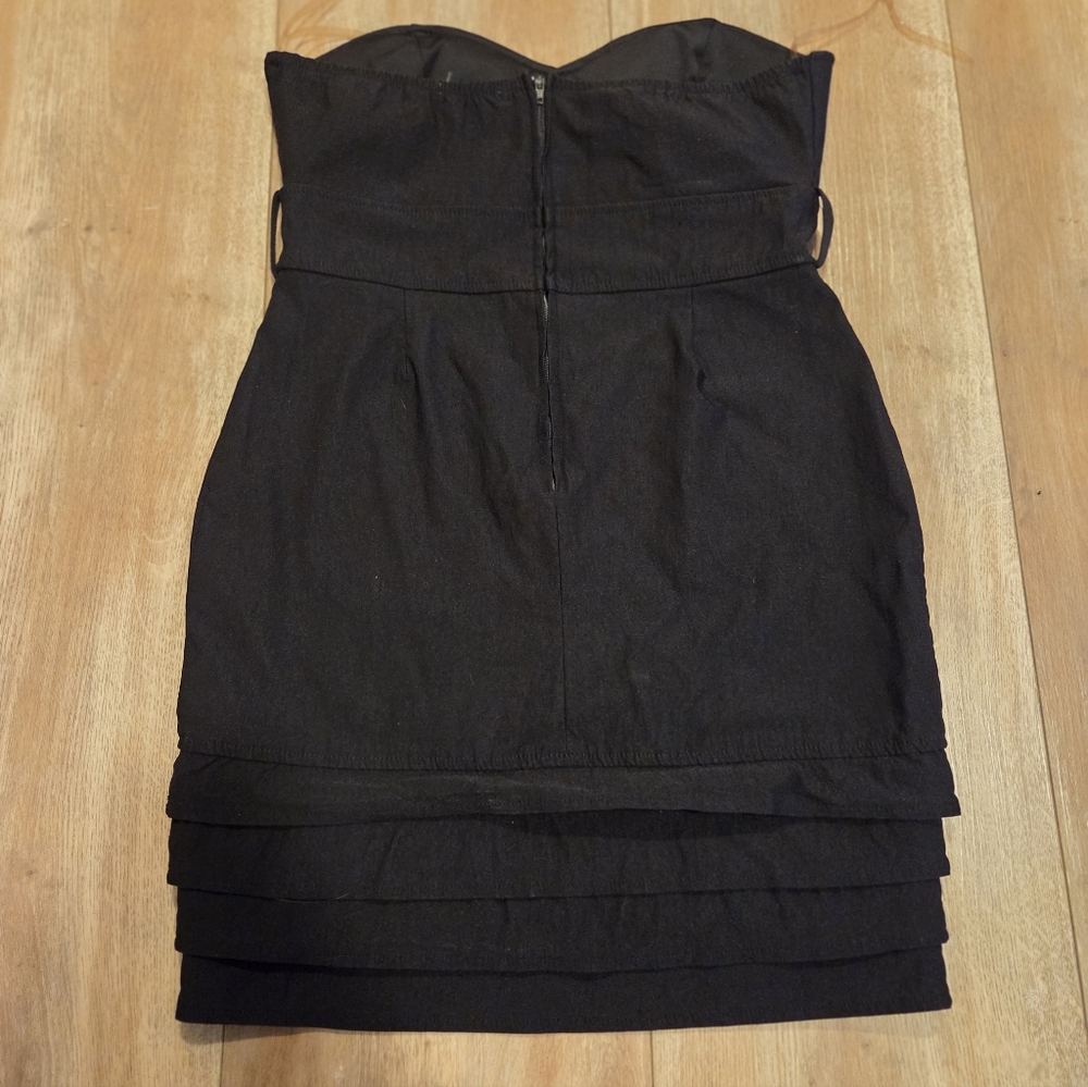 LIL BLACK DRESS!!! - Picture 4 of 6